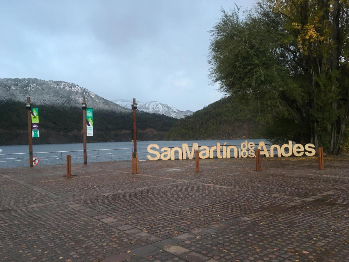 Rahue, Monoambiente Centrico Con Patio Propio Daire San Martín de los Andes Dış mekan fotoğraf